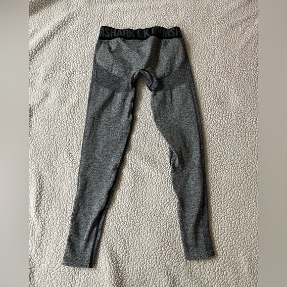 GYMSHARK FLEW LOW RISE LEGGINGS - Picture 5 of 6